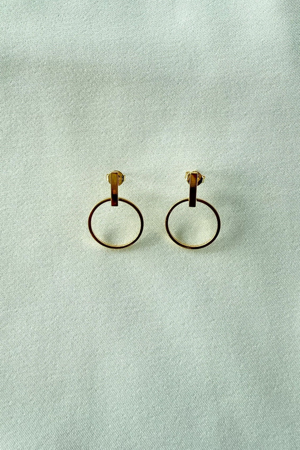 Gold Bar and Circle Drop Earrings