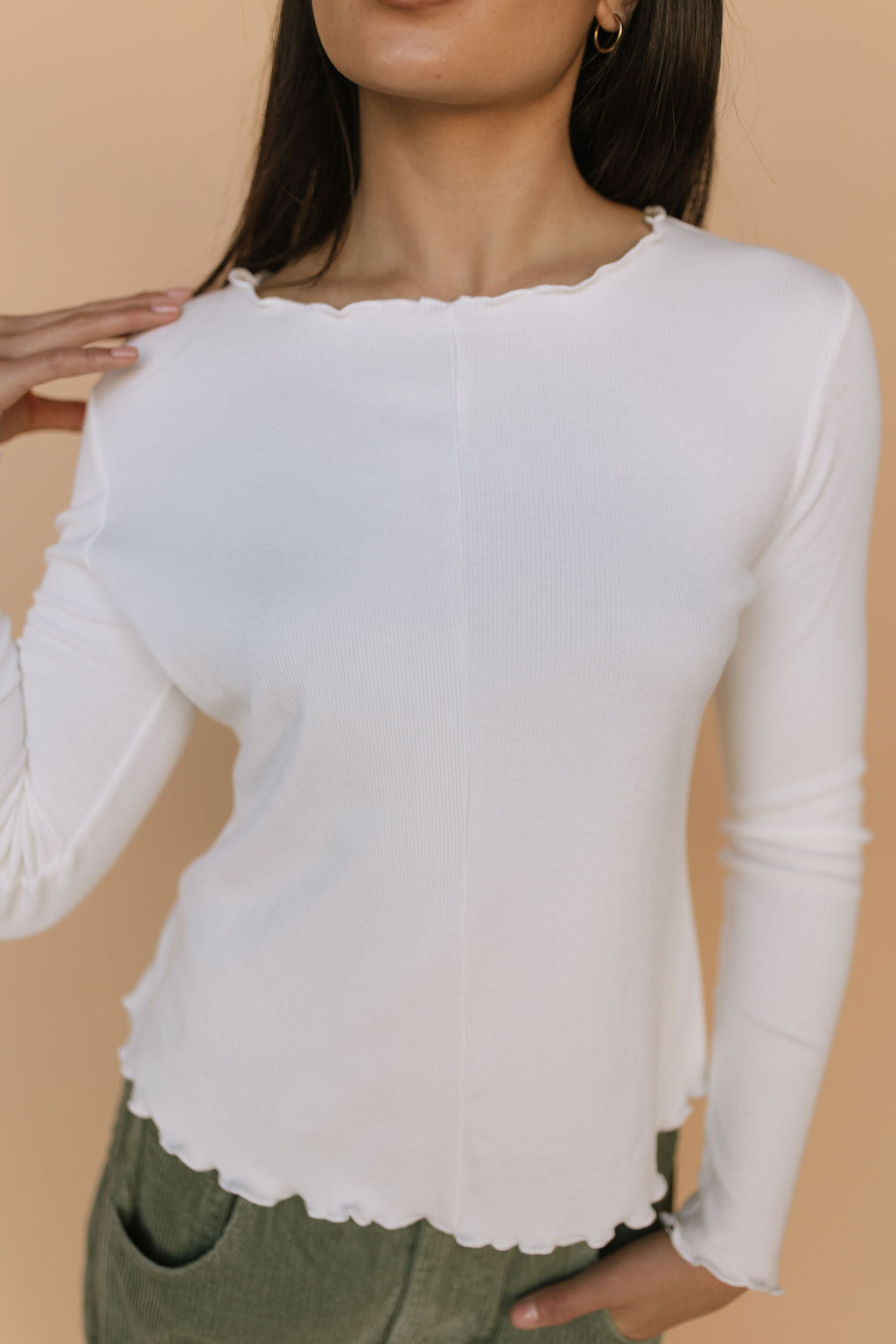 FINAL SALE - Mari Lettuce Hem Top in Ivory