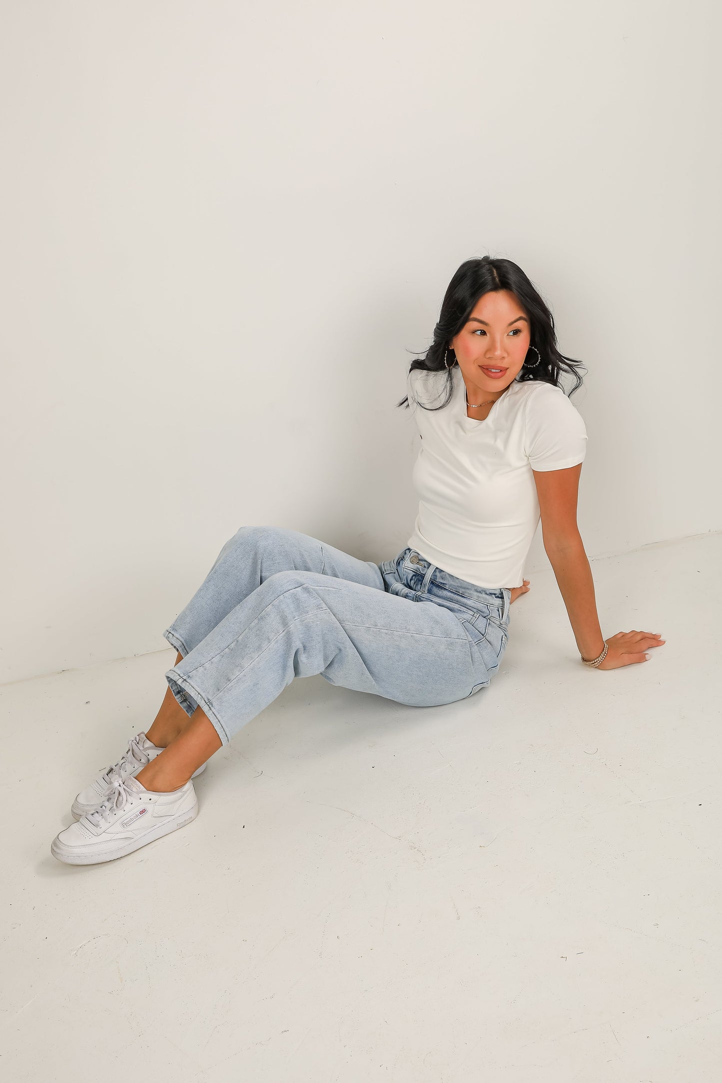 Brynne Light Wash High-Rise Barrel Jeans