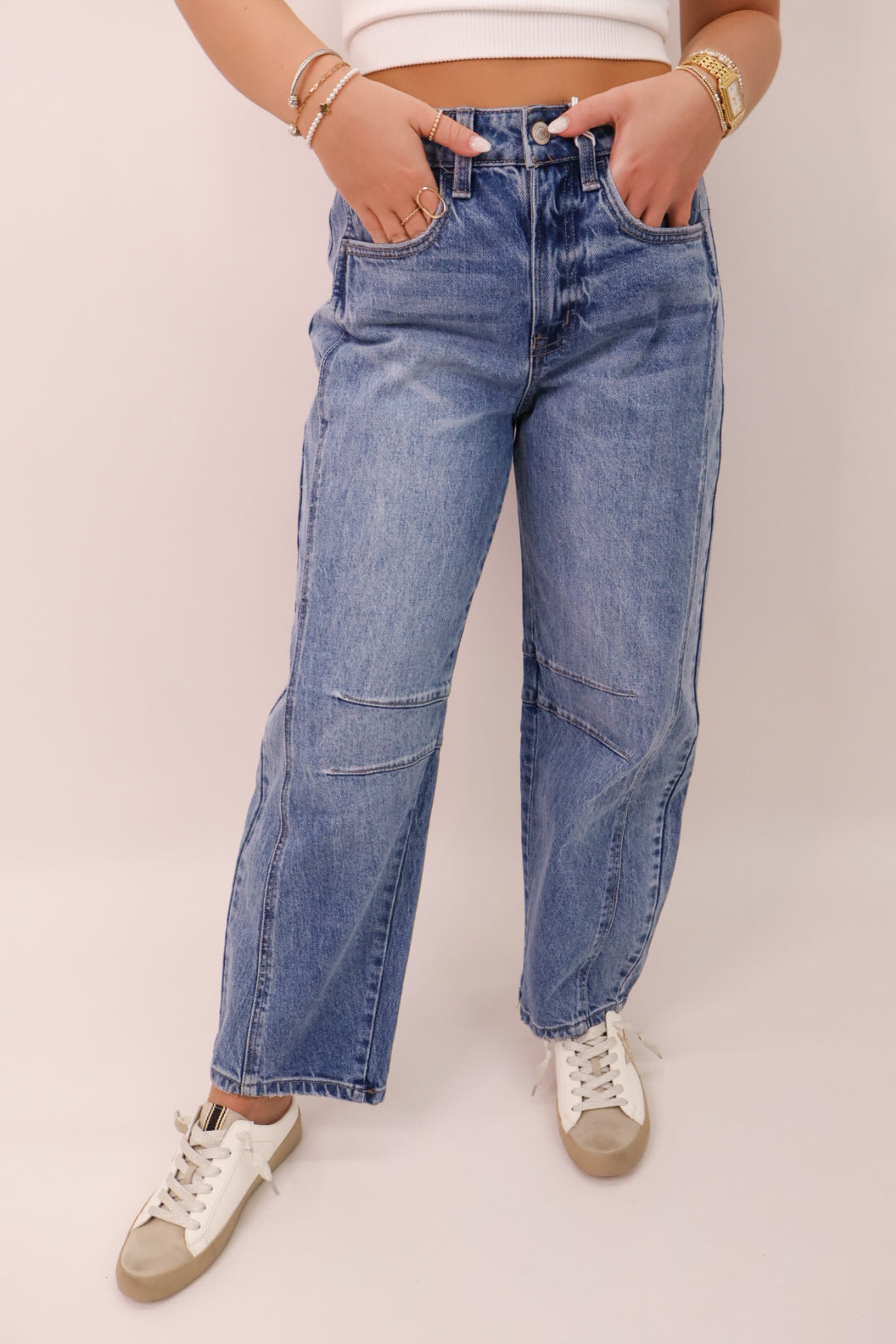Vervet Kate Barrel Leg Medium Wash Denim