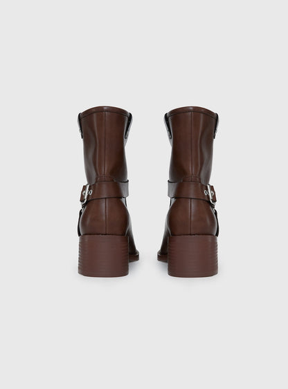 Clovers Boots Brown