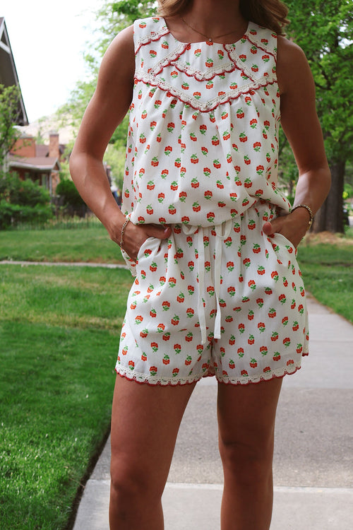 Flora Scalloped Shorts