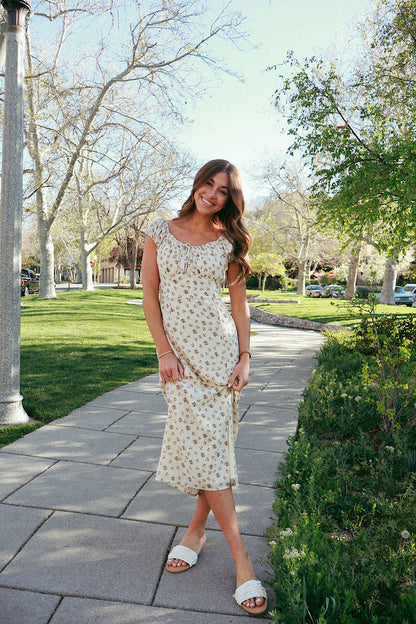 Sweet Dreams Floral Dress in Oatmeal