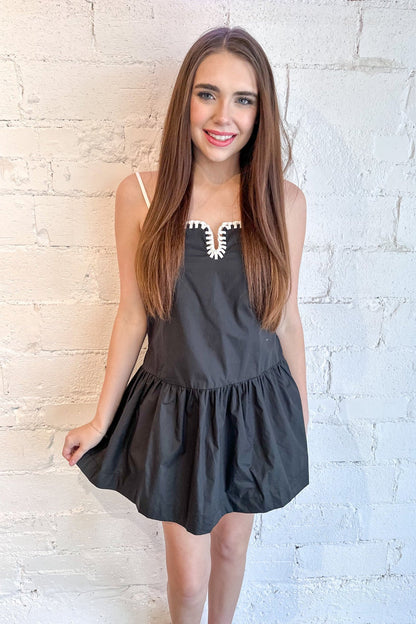 Shifty Contrast Dress