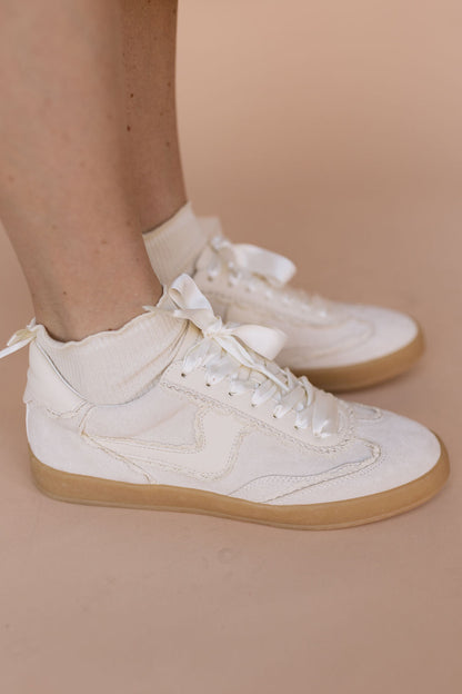 Destiny Lace Sneakers in Ivory