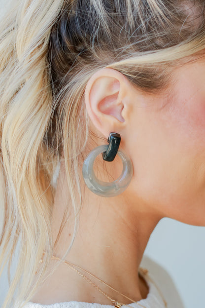 Delilah Acrylic Circle Drop Earrings